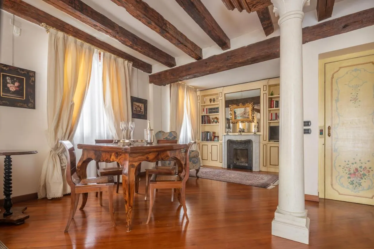 Appartement Garden Mansion With Private Mooring R&R à Venise