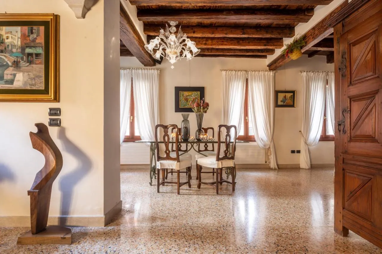 Appartement Garden Mansion With Private Mooring R&R à Venise